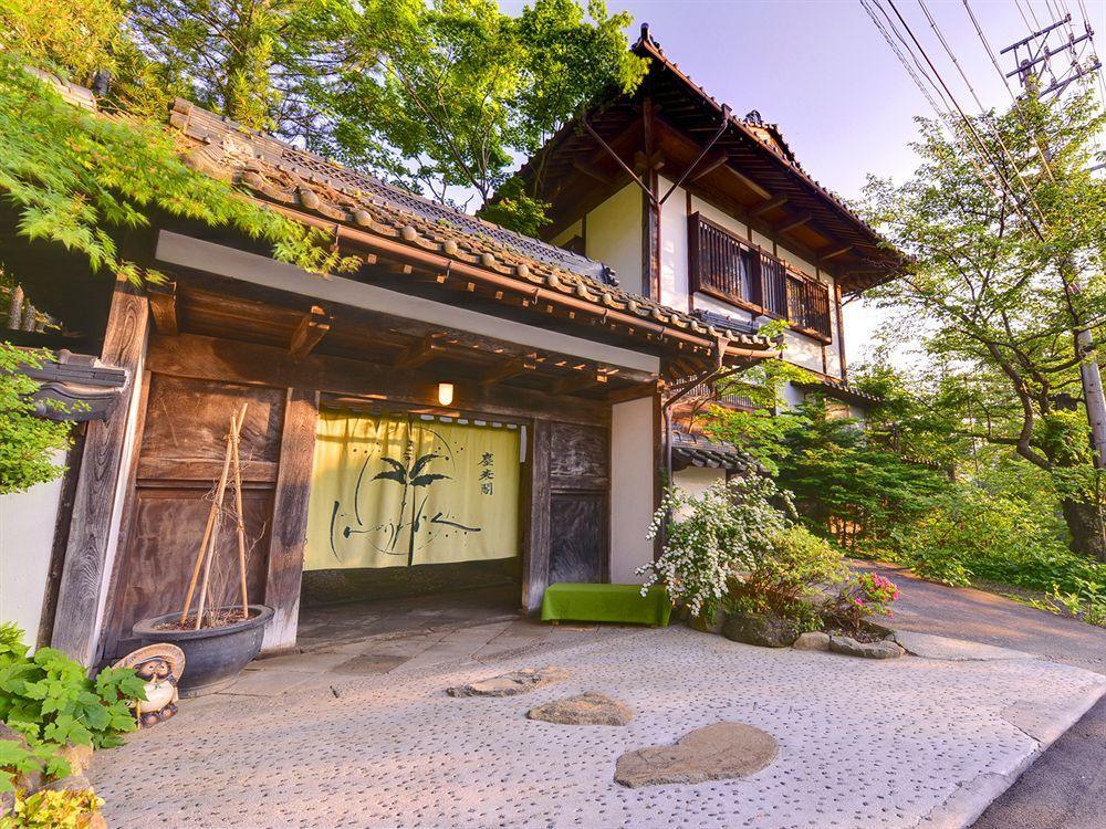 Jinpyokaku Hotel Yamanouchi  Ngoại thất bức ảnh