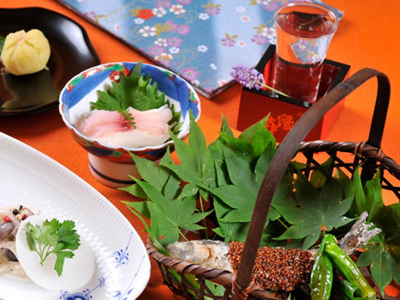 Jinpyokaku Hotel Yamanouchi  Ngoại thất bức ảnh