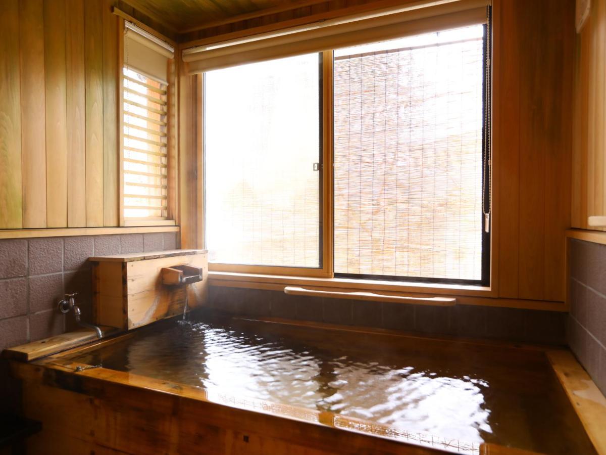 Jinpyokaku Hotel Yamanouchi  Ngoại thất bức ảnh